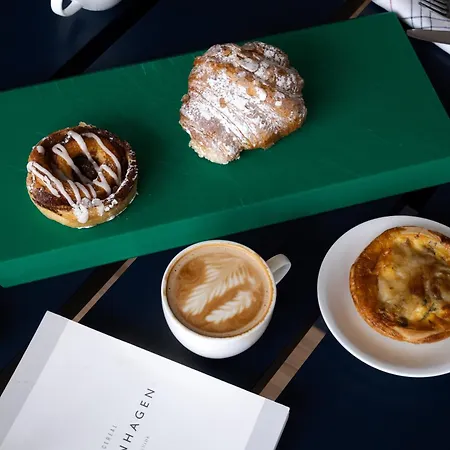 South By Daniel&jacob's 4*