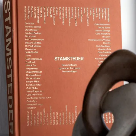 South By Daniel&jacob's 4*