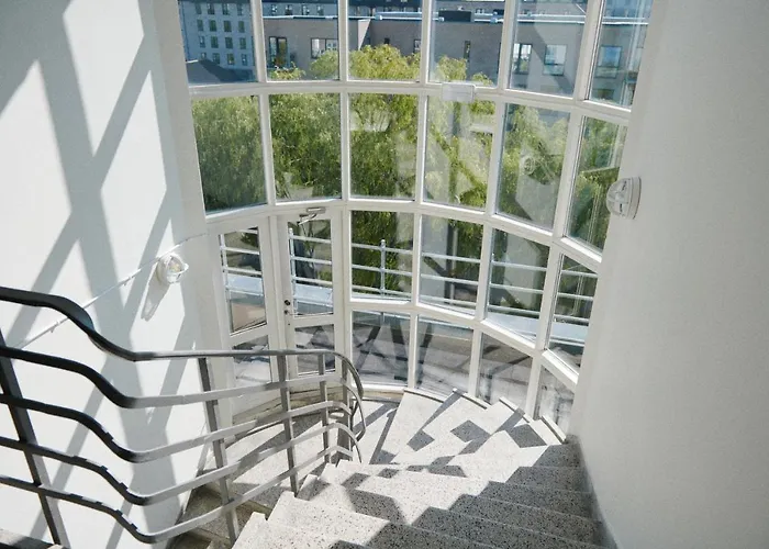 South By Daniel&jacob's 4*