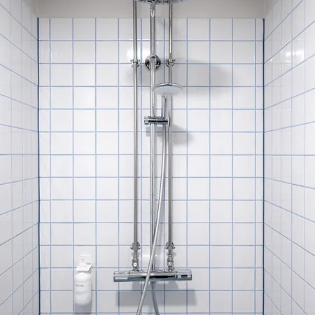 South By Daniel&jacob's